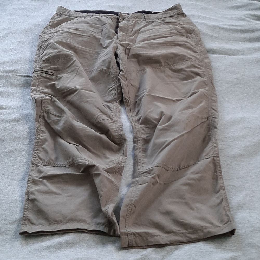 Hiking pants like new